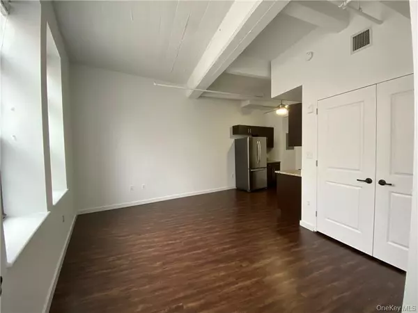 Yonkers, NY 10701,2 Mill ST #7D