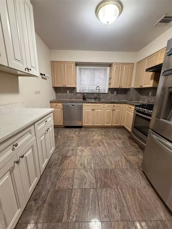 Oakland Gardens, NY 11364,6429 230th ST #1st Floor