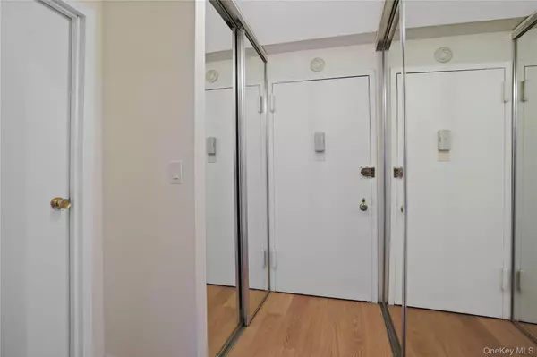 Yonkers, NY 10701,1 David LN #4A