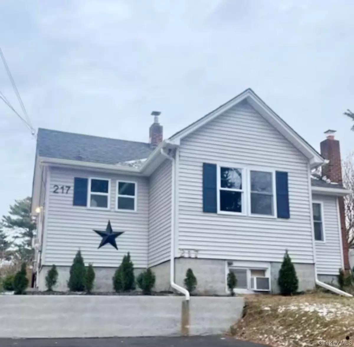 Sound Beach, NY 11789,217 Sound Beach BLVD #2