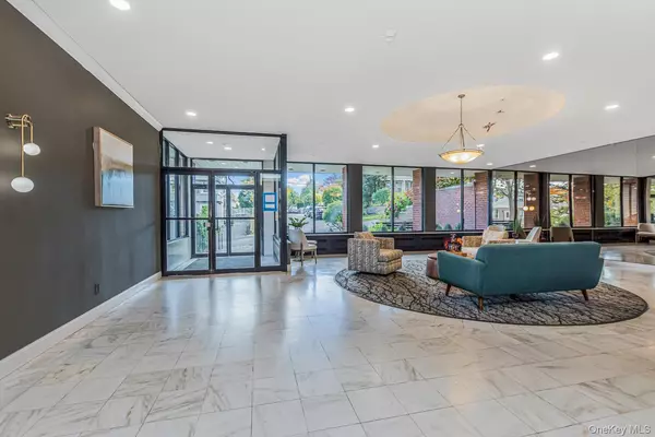 Tuckahoe, NY 10707,21 Fairview AVE #416