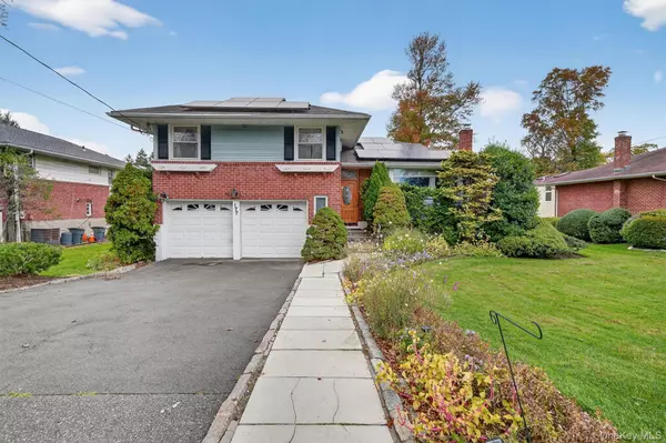 177 Finmor DR, White Plains, NY 10607