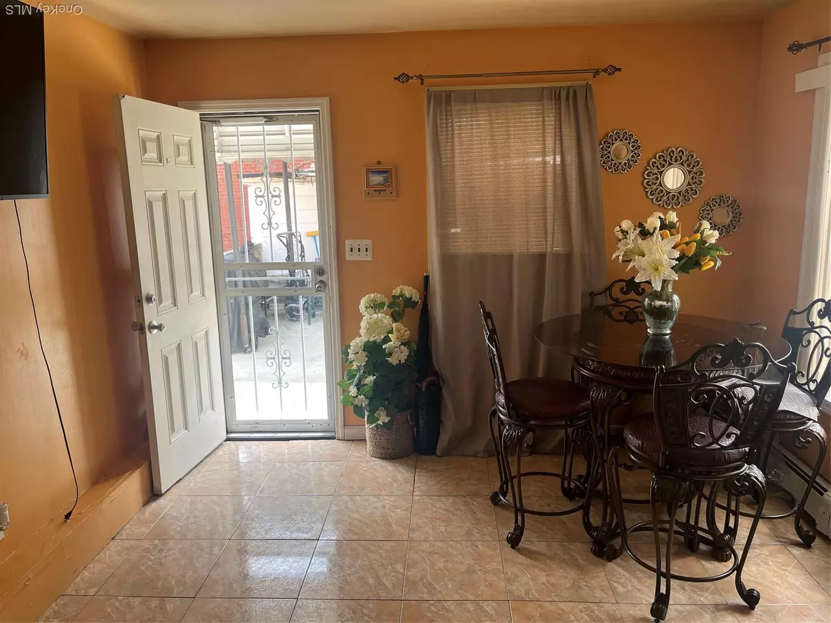 Bronx, NY 10466,4070 Bruner AVE