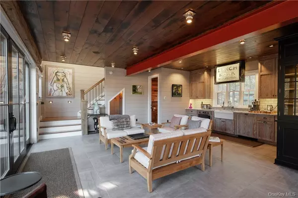 Piermont, NY 10968,325 Ferdon AVE