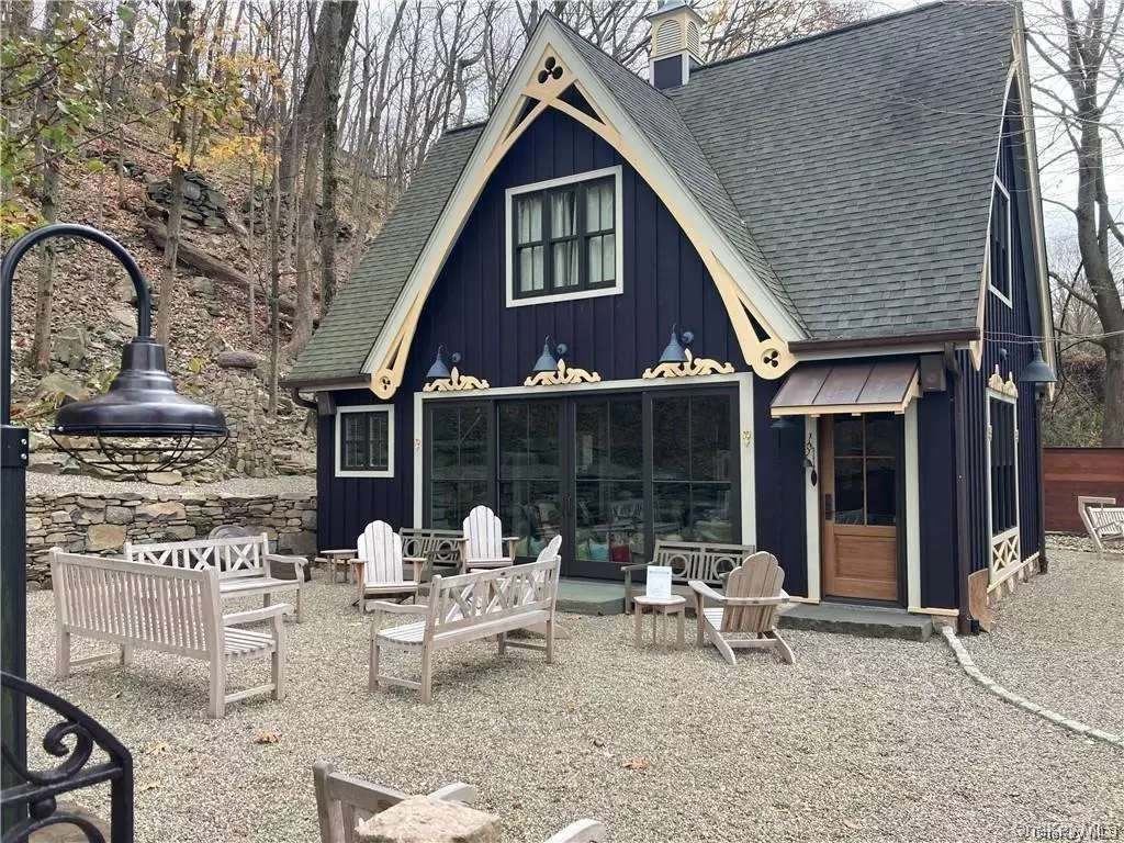 Piermont, NY 10968,325 Ferdon AVE