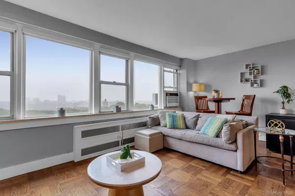 Bronx, NY 10471,4555 Henry Hudson Pkwy #1208