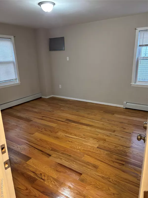 120-21 Guy R Brewer, Jamaica, NY 11434