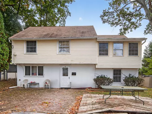 Suffern, NY 10901,5 Interstate ST