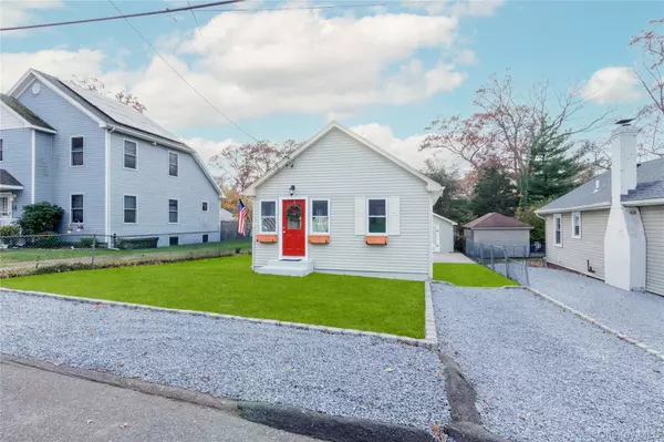 Rocky Point, NY 11778,56 Shell RD