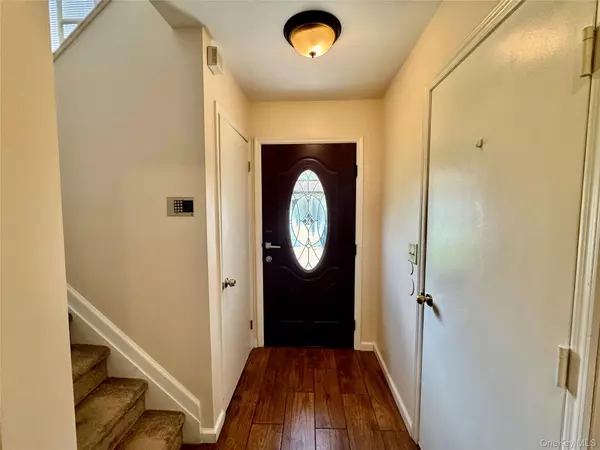 Middletown, NY 10940,8 Ebury