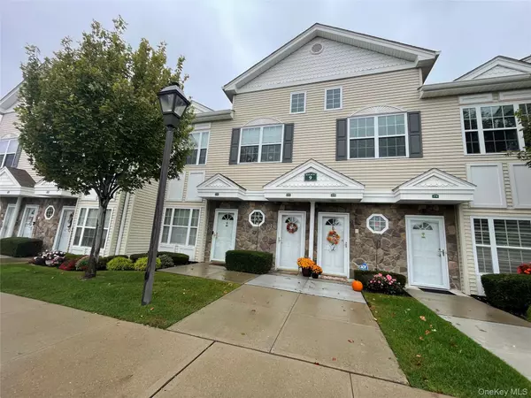 East Meadow, NY 11554,272 Spring DR