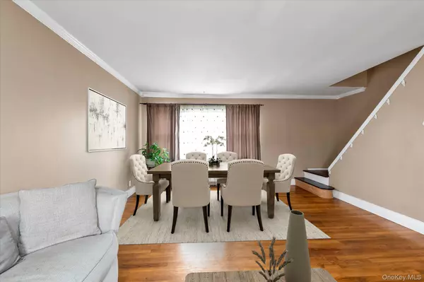 West Hempstead, NY 11552,231 Dogwood AVE