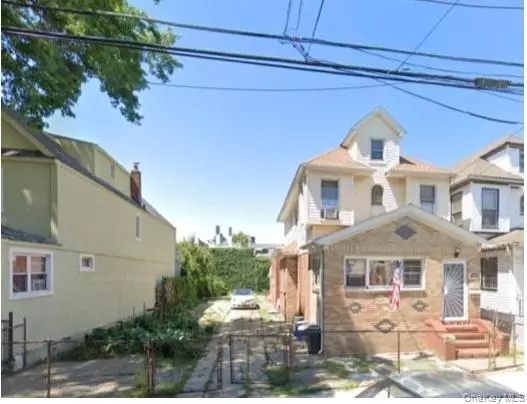 Jamaica, NY 11435,138-41 102nd AVE