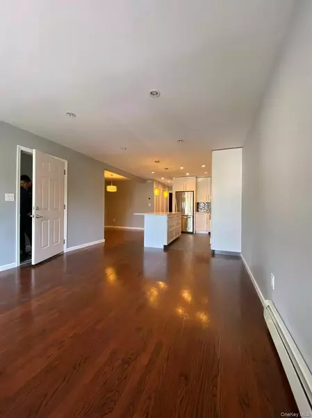 6420 Perry AVE #1, Maspeth, NY 11378