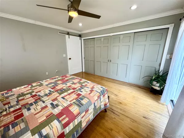 Brookhaven, NY 11719,36 Sands LN