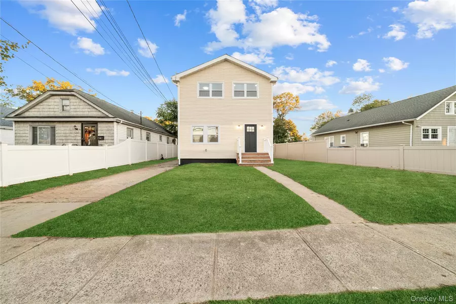 146 Lincoln AVE, Roosevelt, NY 11575