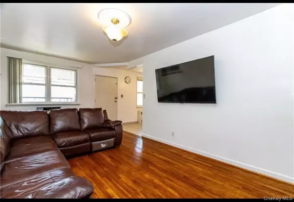 Brooklyn, NY 11236,1019 E 104th ST #2