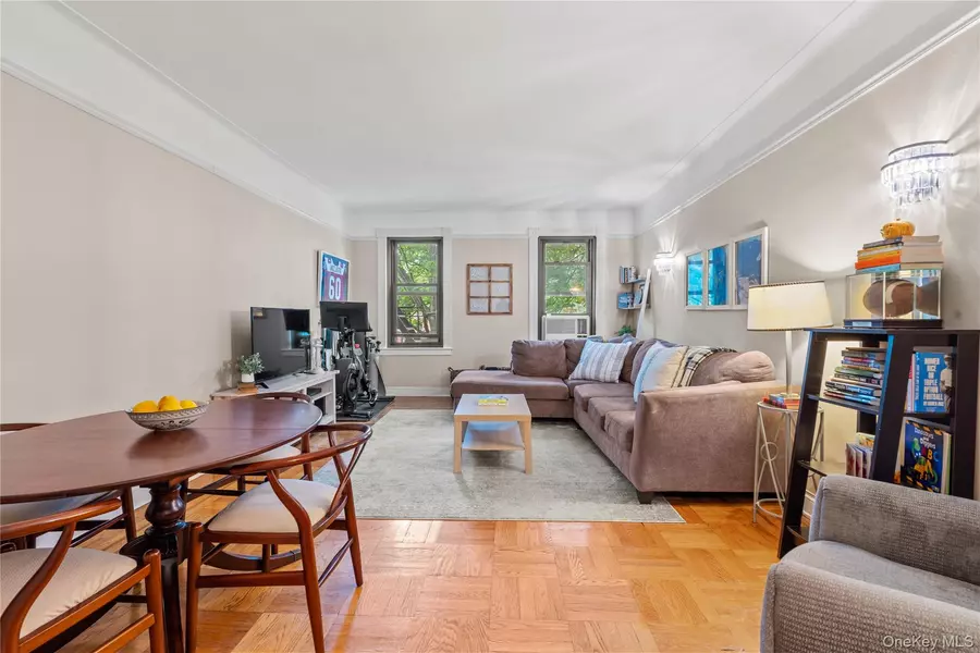 76-66 Austin ST #4B, Forest Hills, NY 11375