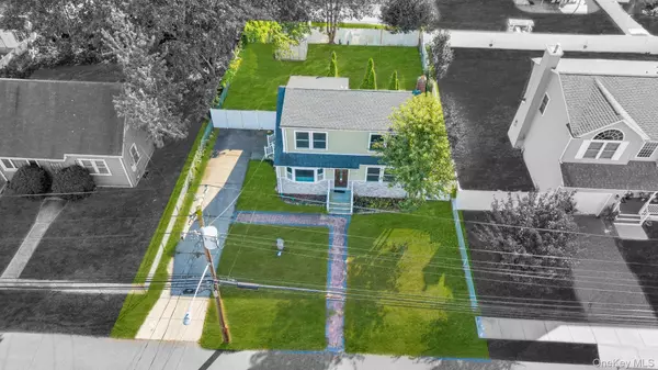 Lindenhurst, NY 11757,259 35th ST