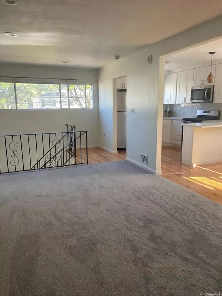 149-54 Weller LN, Rosedale, NY 11422