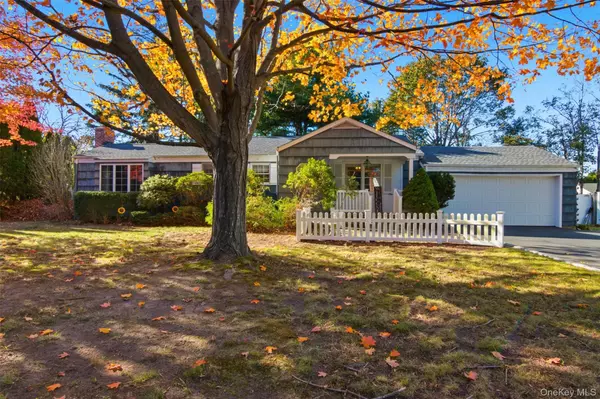 East Patchogue, NY 11772,70 Southern BLVD