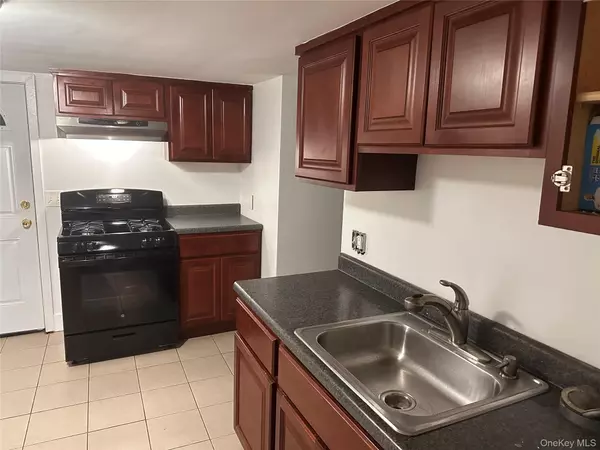 Montgomery, NY 12549,4 Oakley ST