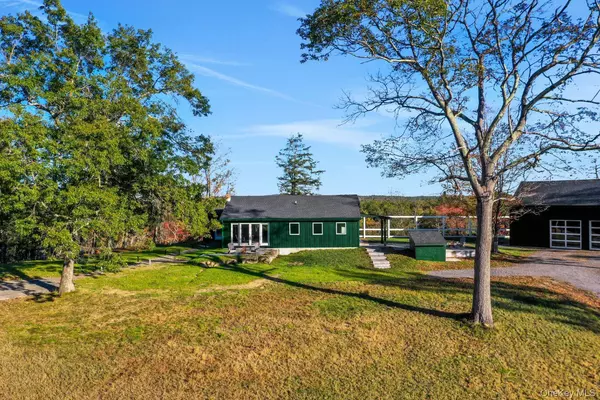 Saugerties, NY 12477,45 Charles Hommel