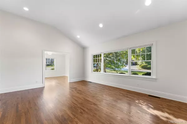 Harrison, NY 10528,53 Highfield RD