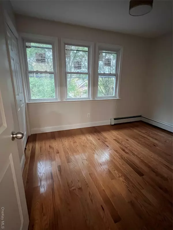 Jamaica, NY 11434,15516 115th DR