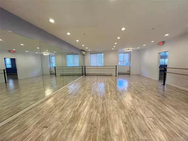 Rego Park, NY 11374,64-73 Austin ST #M1 & M2