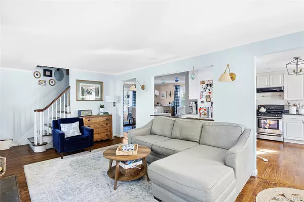 Sea Cliff, NY 11579,71 15th AVE