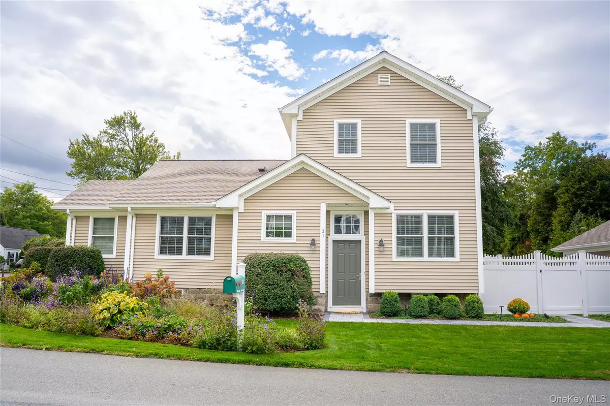 Fishkill, NY 12524,31 Weston AVE