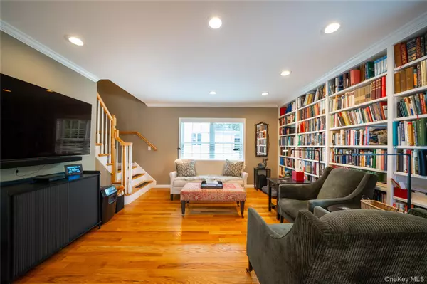 Fishkill, NY 12524,31 Weston AVE