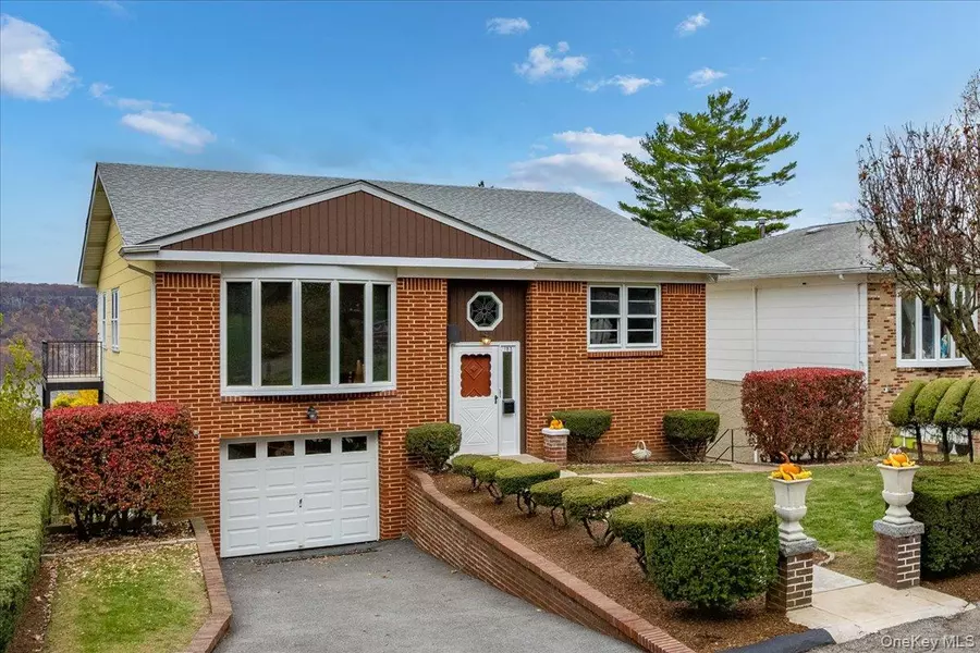 183 Hudson TER, Yonkers, NY 10701