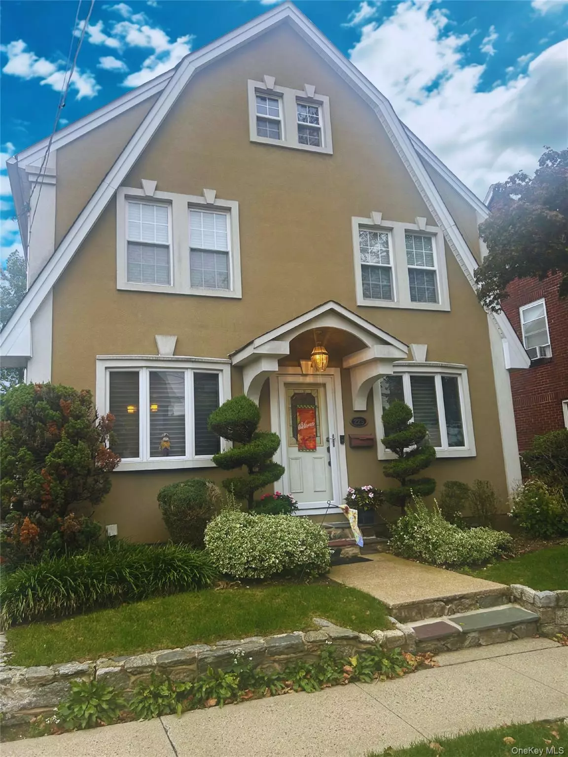 Williston Park, NY 11596,225 Park AVE