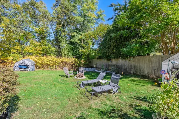 Rocky Point, NY 11778,51 Ficus RD