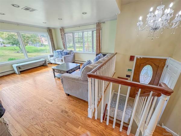 East Patchogue, NY 11772,Address not disclosed