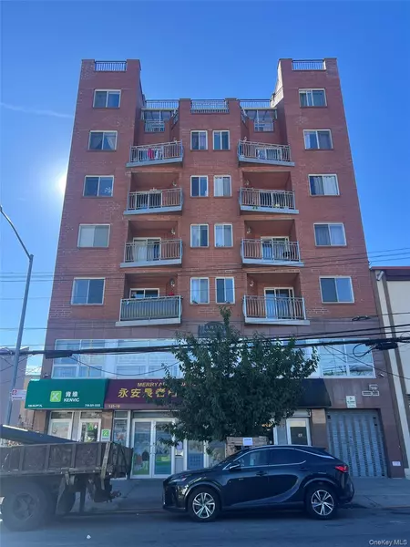 135-10 35th AVE #3B, Flushing, NY 11354
