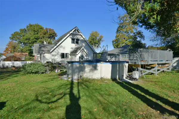 Greenwood Lake, NY 10925,9 Chestnut ST