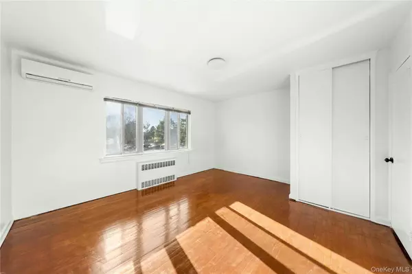 Brooklyn, NY 11214,2049 Shore Parkway
