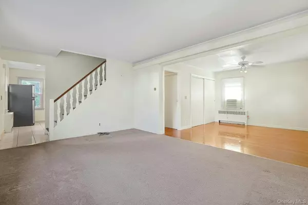 Pearl River, NY 10965,86 Braunsdorf RD