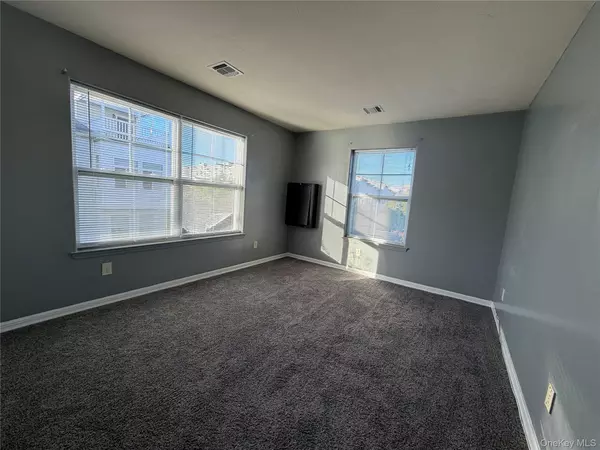 Arverne, NY 11692,244 Beach 77th ST #B