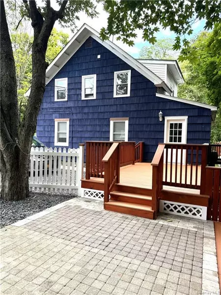 64 Orrs Mills RD #A, Salisbury Mills, NY 12577