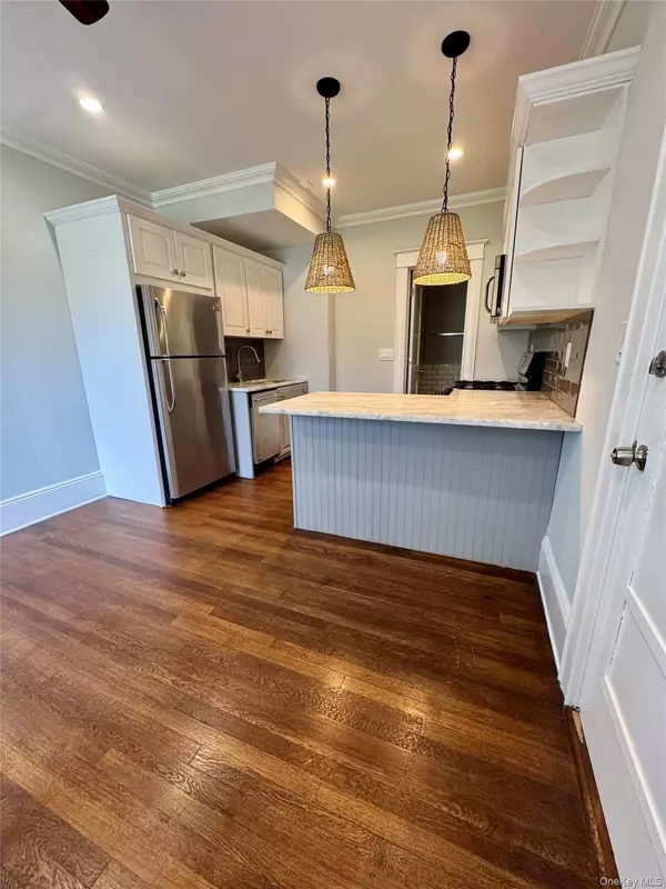 Pearl River, NY 10965,47 S Middletown RD #5