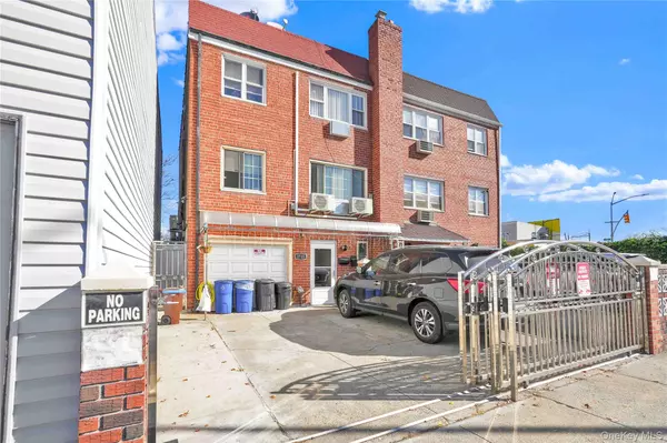 Astoria, NY 11103,37-15 24th AVE