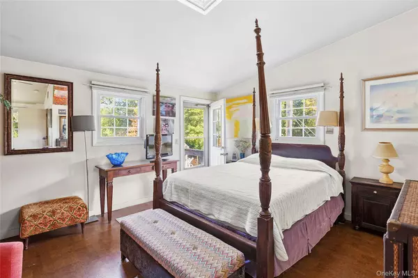 Southampton, NY 11968,42 Locust AVE
