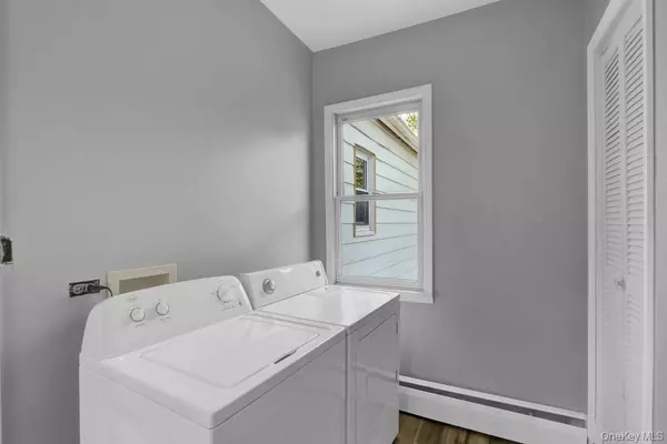 Beacon, NY 12508,65 Greenwood DR