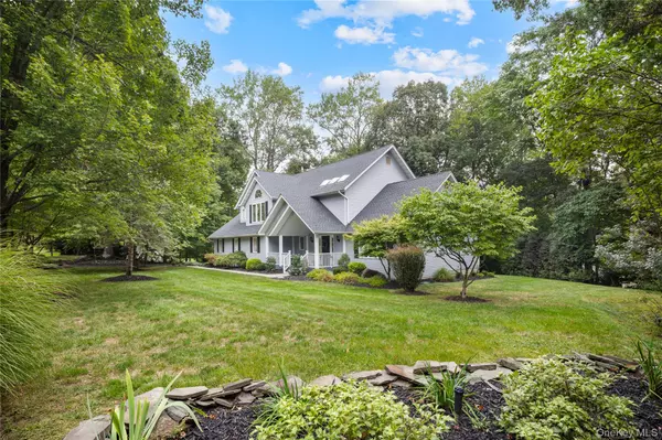 Spring Valley, NY 10977,4 Nicole WAY