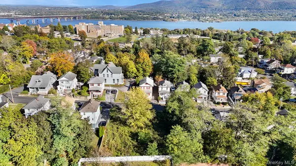 Newburgh, NY 12550,25 Hudson View TER