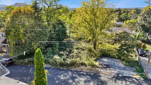 Newburgh, NY 12550,25 Hudson View TER